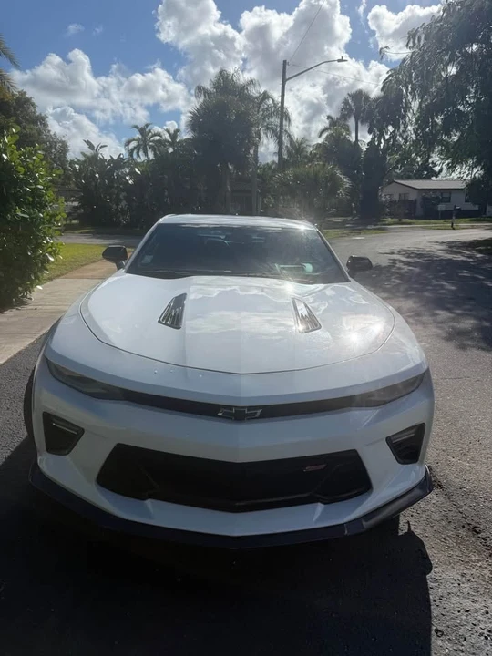 2018 Chevrolet Camaro SS 6th Gen - Image 2 of 11