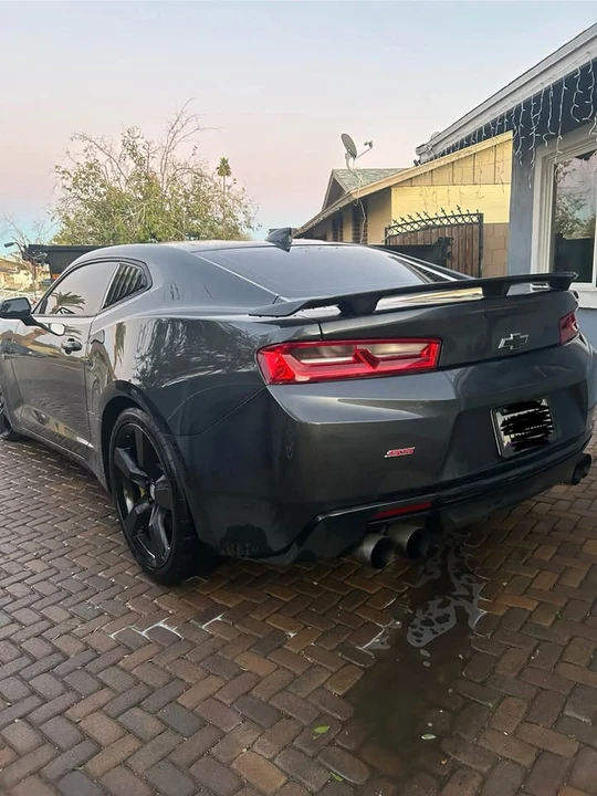 2018 Chevrolet Camaro SS 6th Gen - Image 2 of 6
