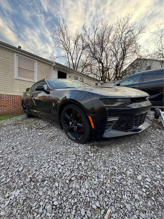 2018 Chevrolet Camaro SS 6th Gen - Image 2 of 9