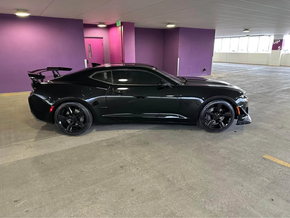 2018 Chevrolet Camaro SS 6th Gen - Image 5 of 17
