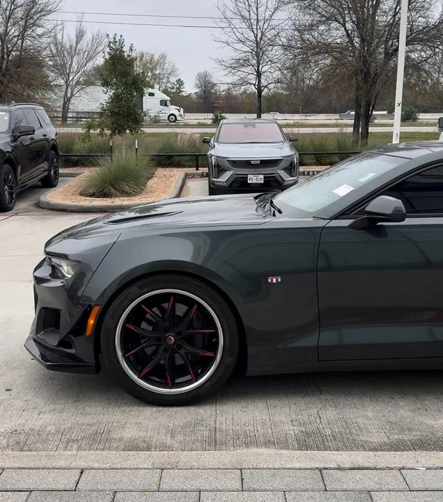 2018 Chevrolet Camaro SS 6th Gen - Image 4 of 11