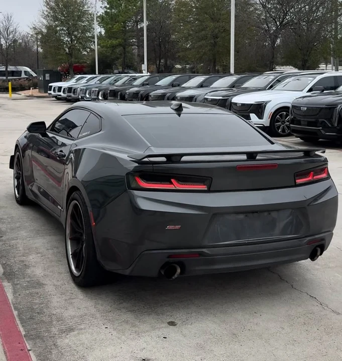 2018 Chevrolet Camaro SS 6th Gen - Image 9 of 11