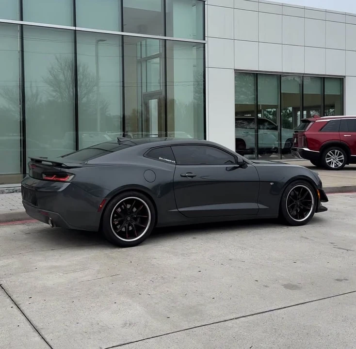 2018 Chevrolet Camaro SS 6th Gen - Image 5 of 11