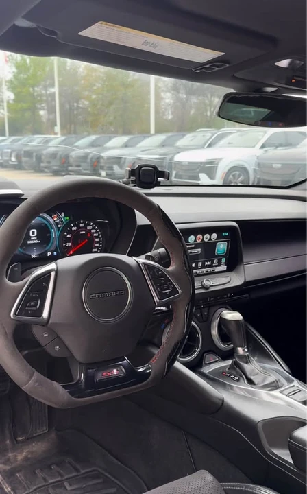 2018 Chevrolet Camaro SS 6th Gen - Image 10 of 11