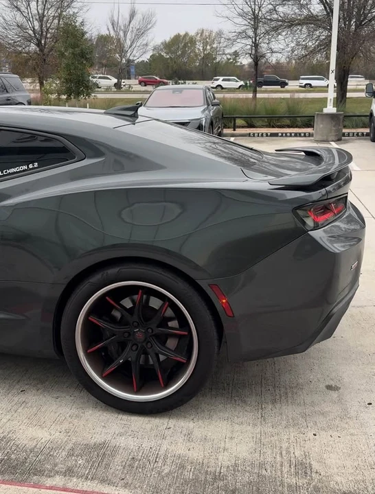 2018 Chevrolet Camaro SS 6th Gen - Image 6 of 11