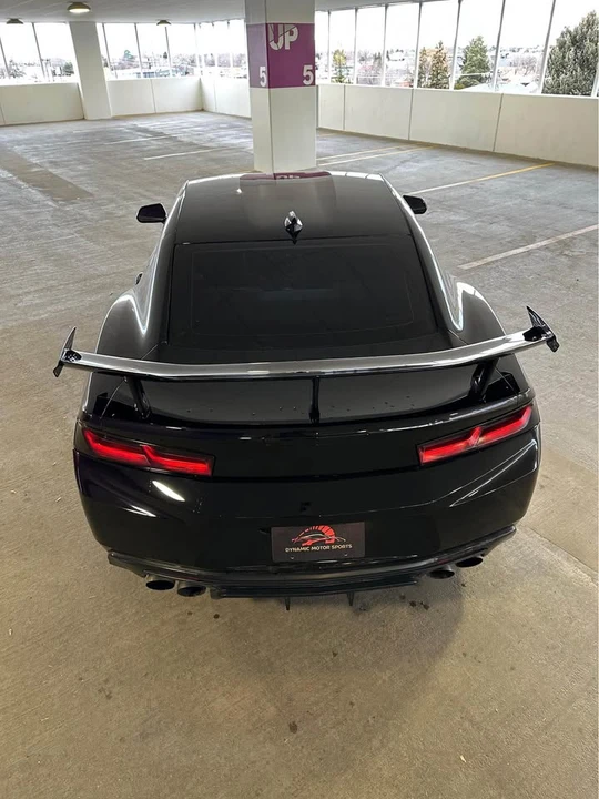 2018 Chevrolet Camaro SS 6th Gen - Image 8 of 17