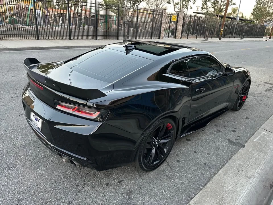 2018 Chevrolet Camaro SS 6th Gen - Image 5 of 11
