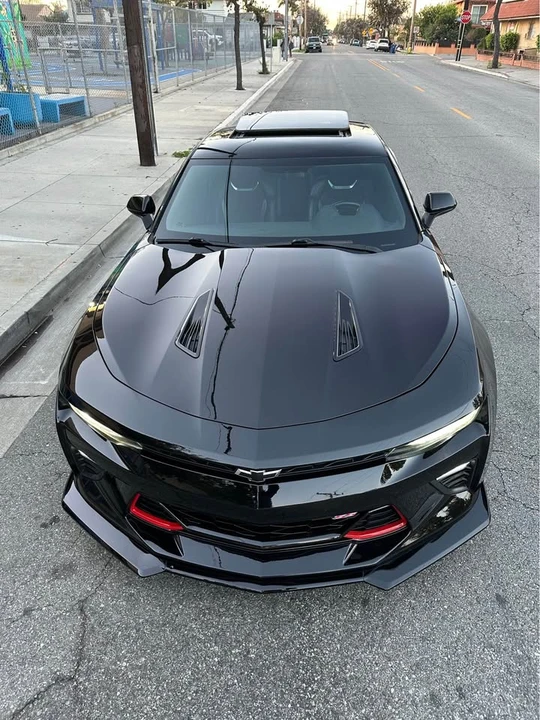 2018 Chevrolet Camaro SS 6th Gen - Image 3 of 11