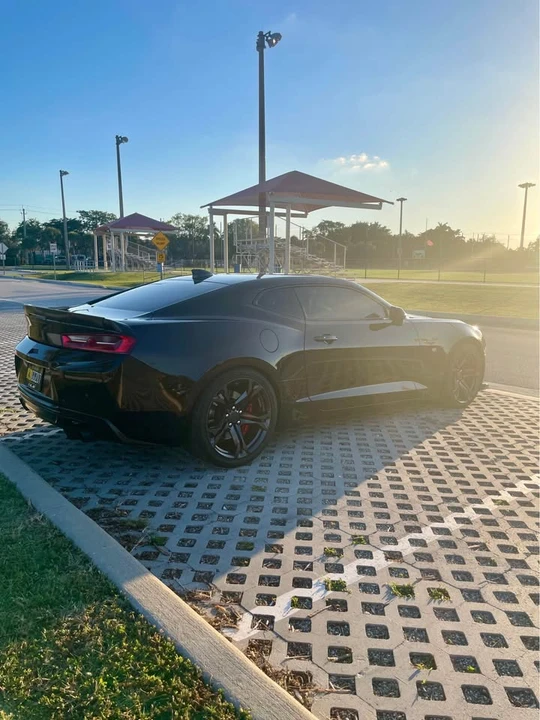 2018 Chevrolet Camaro SS 6th Gen - Image 4 of 7
