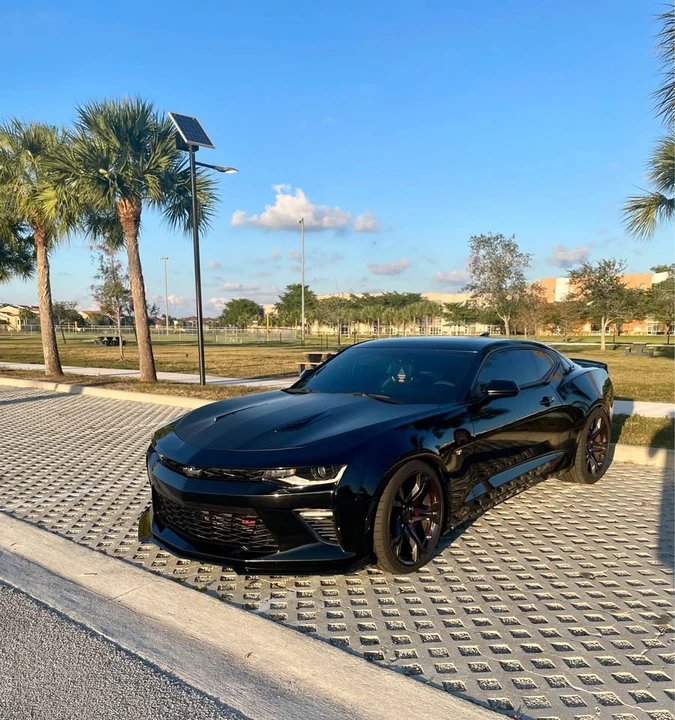 2018 Chevrolet Camaro SS 6th Gen - Image 2 of 7