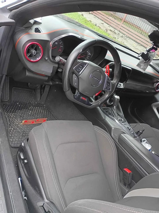 2018 Chevrolet Camaro SS 6th Gen - Image 8 of 14