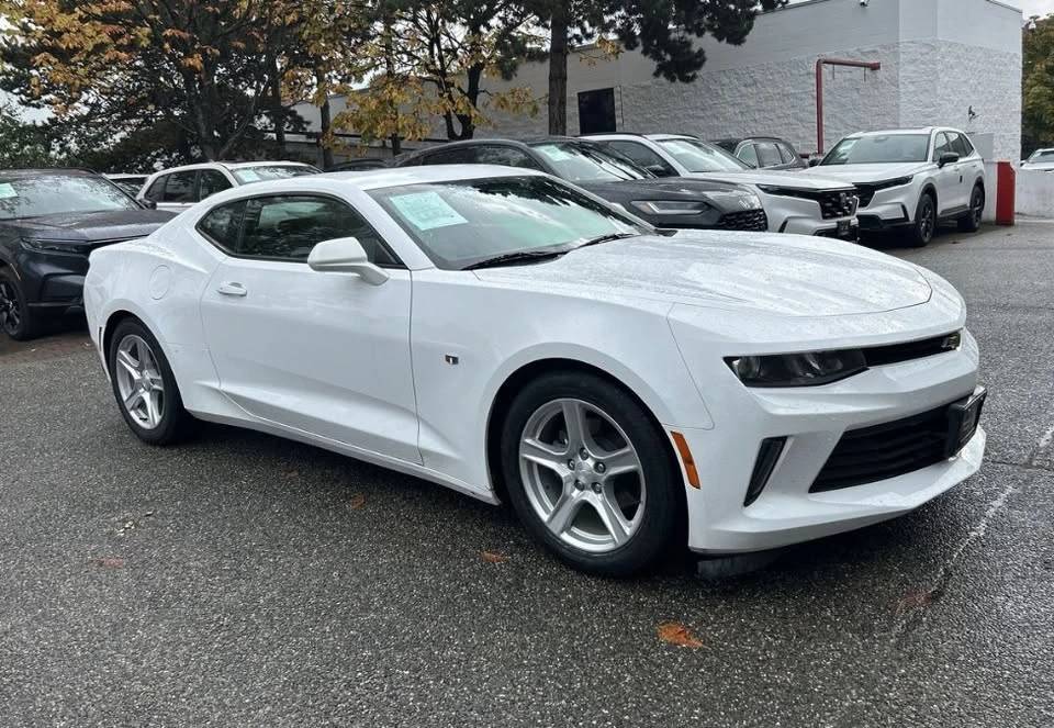 2018 Chevrolet Camaro 6th Gen - Image 2 of 19