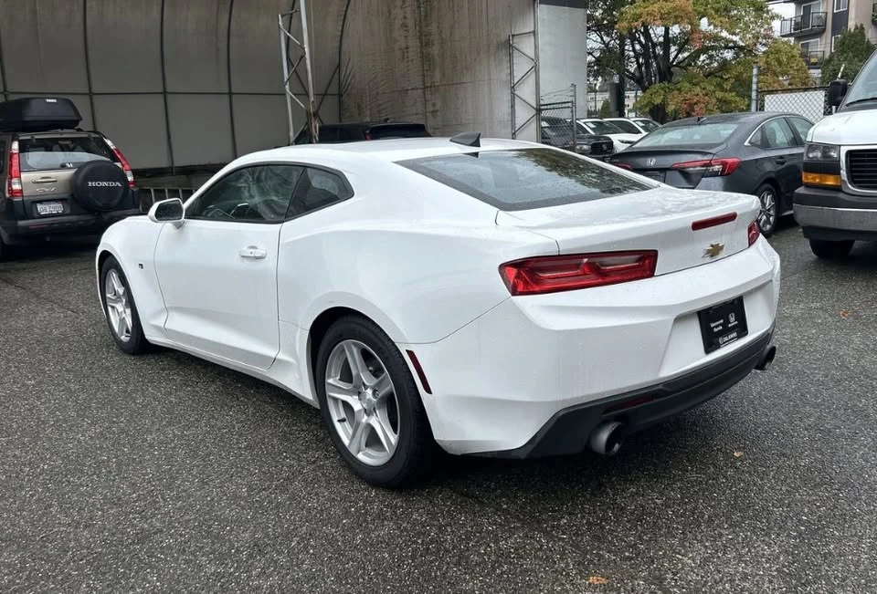 2018 Chevrolet Camaro 6th Gen - Image 3 of 19