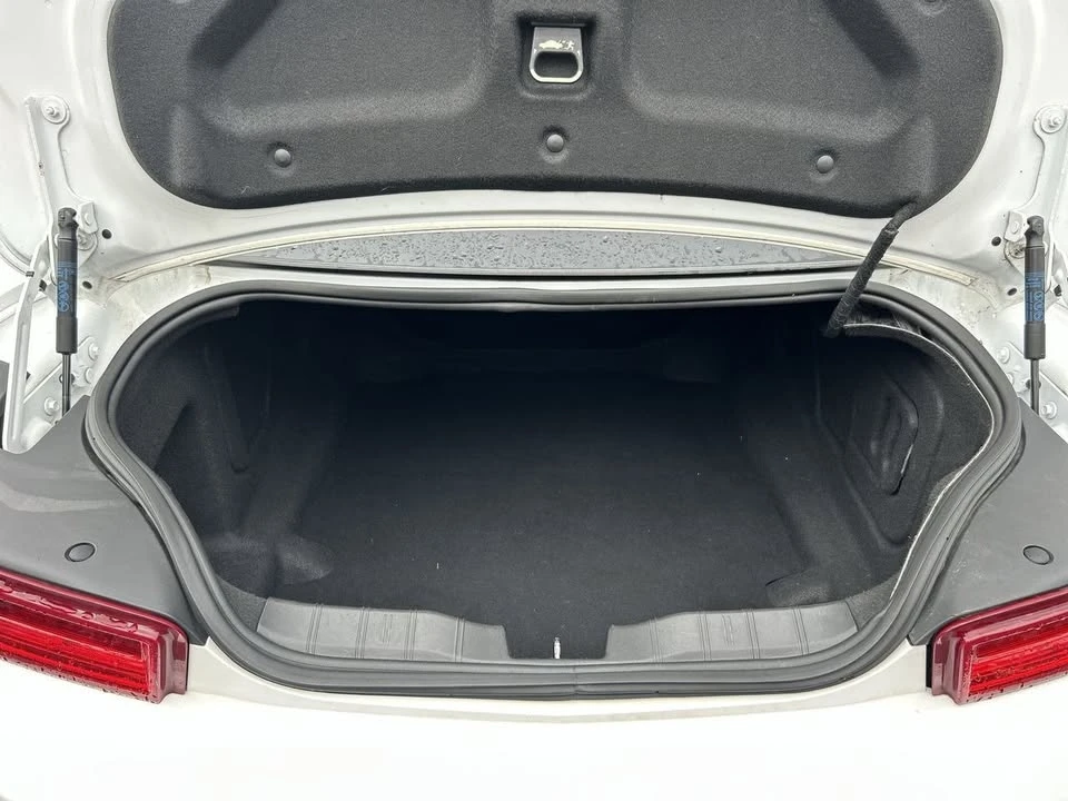 2018 Chevrolet Camaro 6th Gen - Image 18 of 19