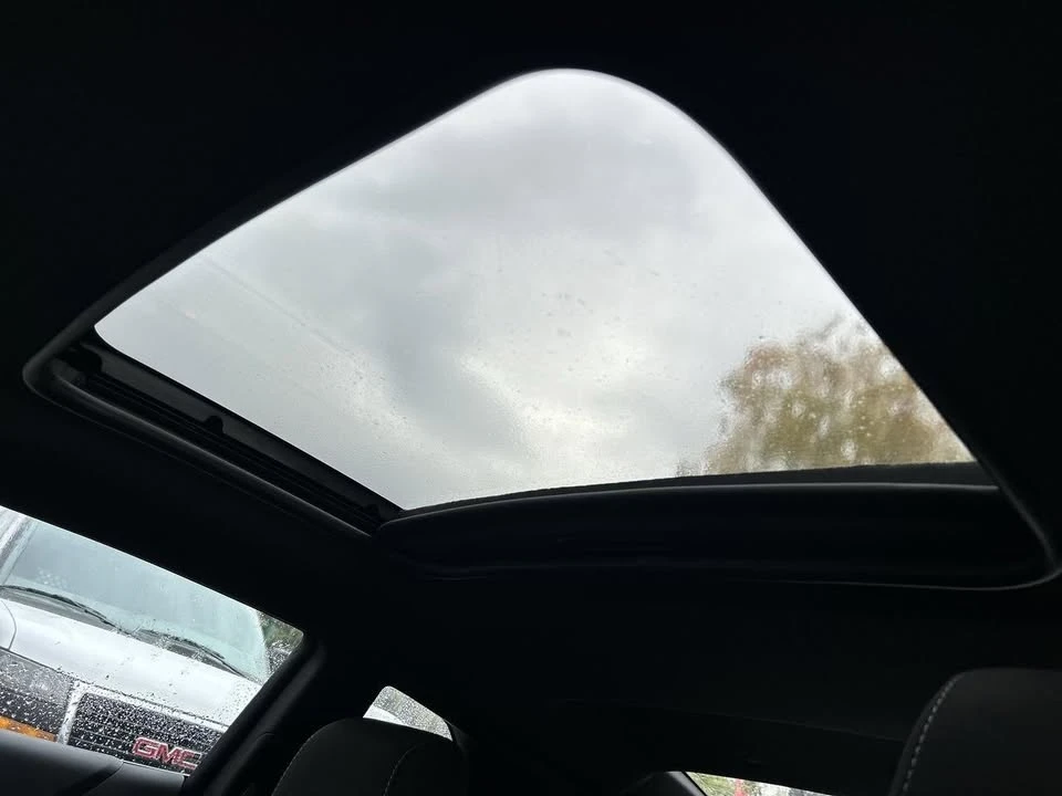 2018 Chevrolet Camaro 6th Gen - Image 14 of 19