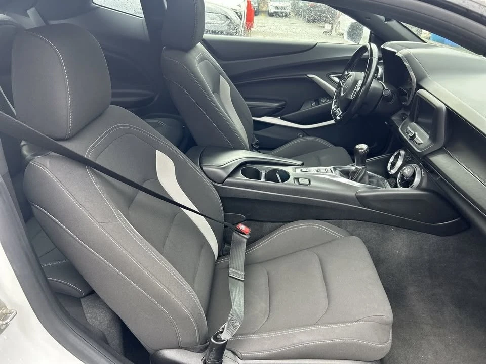 2018 Chevrolet Camaro 6th Gen - Image 16 of 19