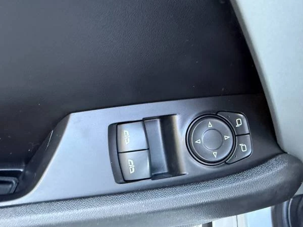 2018 Chevrolet Camaro 6th Gen - Image 8 of 18
