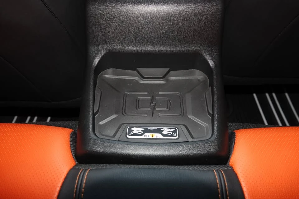 2018 Chevrolet Camaro 6th Gen - Image 19 of 20