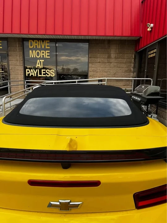 2018 Chevrolet Camaro SS 6th Gen - Image 17 of 20