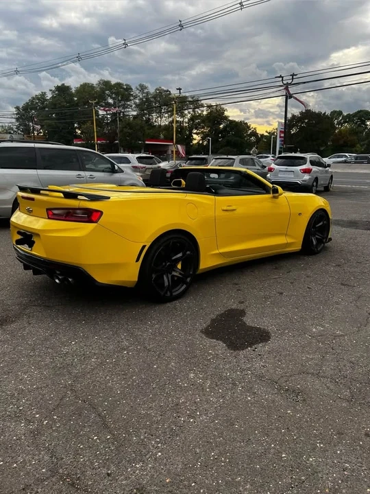 2018 Chevrolet Camaro SS 6th Gen - Image 5 of 20