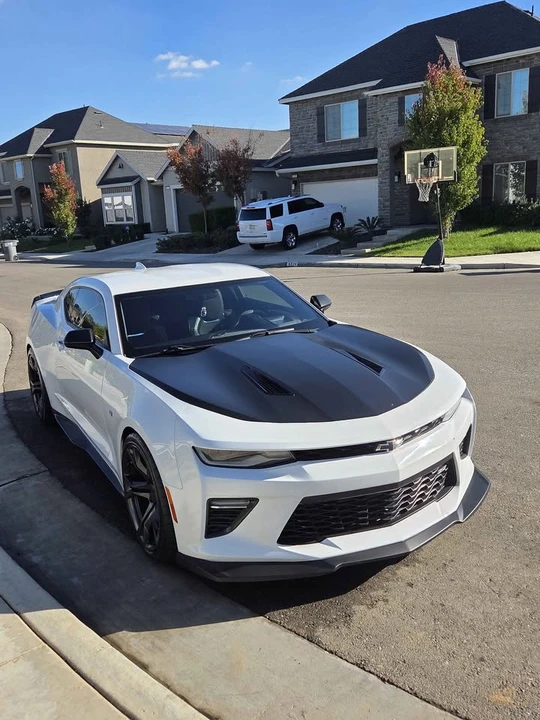 2018 Chevrolet Camaro SS 6th Gen - Image 3 of 15