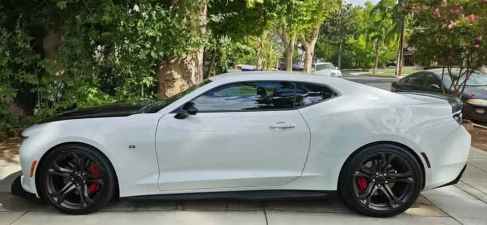 2018 Chevrolet Camaro SS 6th Gen - Image 6 of 15