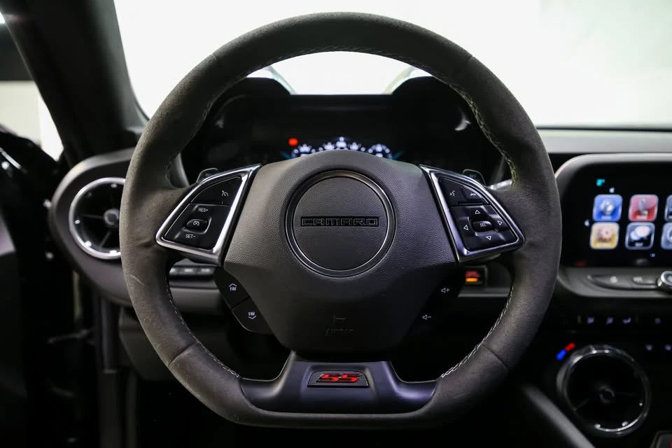 2018 Chevrolet Camaro SS 6th Gen - Image 19 of 20