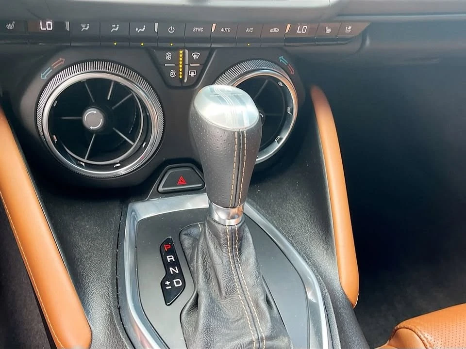 2018 Chevrolet Camaro SS 6th Gen - Image 11 of 14