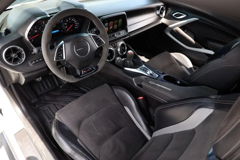 2018 Chevrolet Camaro SS 6th Gen - Image 10 of 18