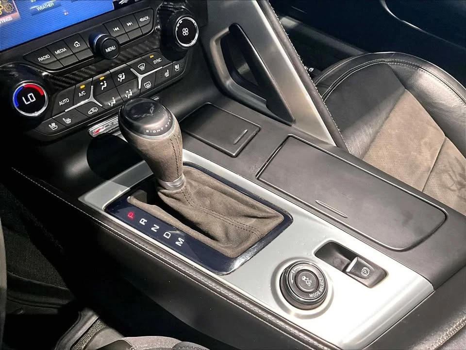 2018 Chevrolet Corvette C7 - Image 16 of 19