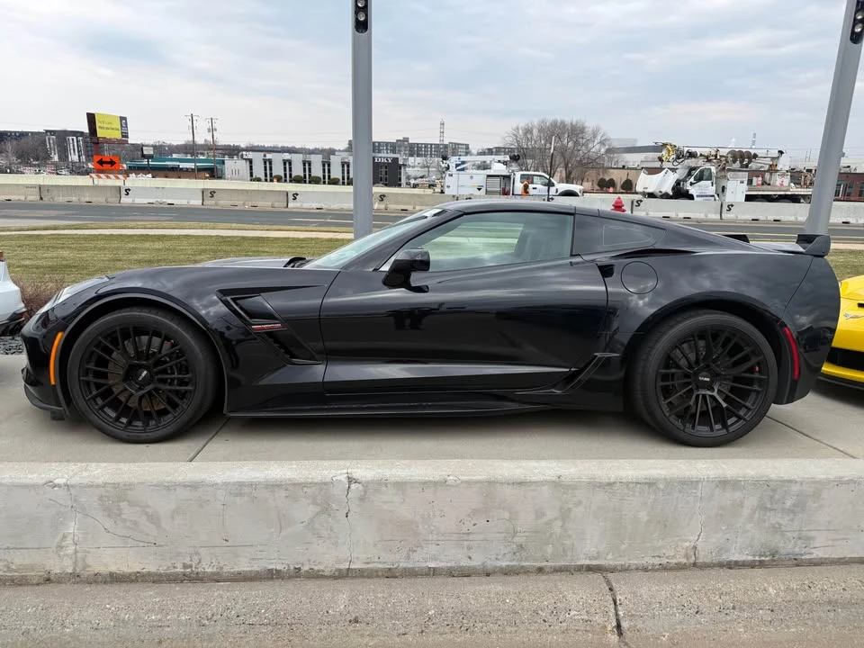 2018 Chevrolet Corvette C7 - Image 2 of 10