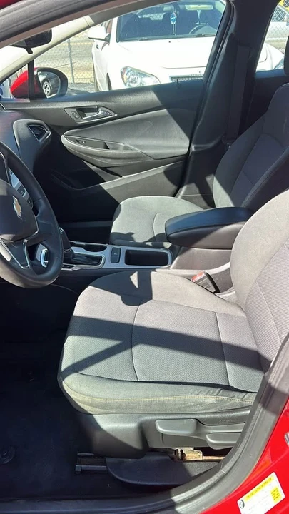 2018 Chevrolet Cruze - Image 7 of 9