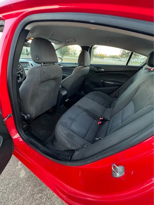 2018 Chevrolet Cruze - Image 7 of 11