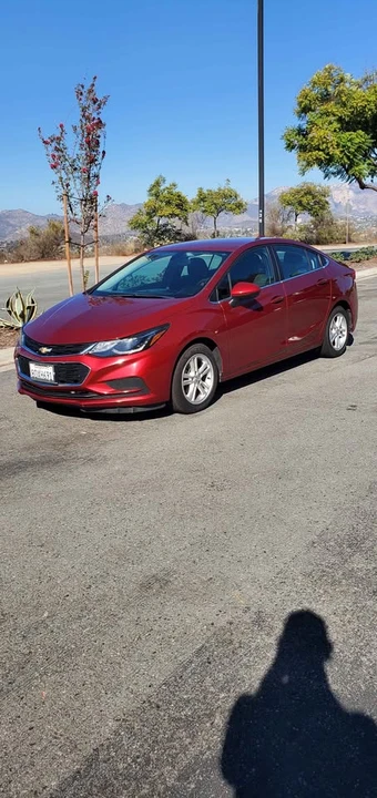 2018 Chevrolet Cruze - Image 2 of 7