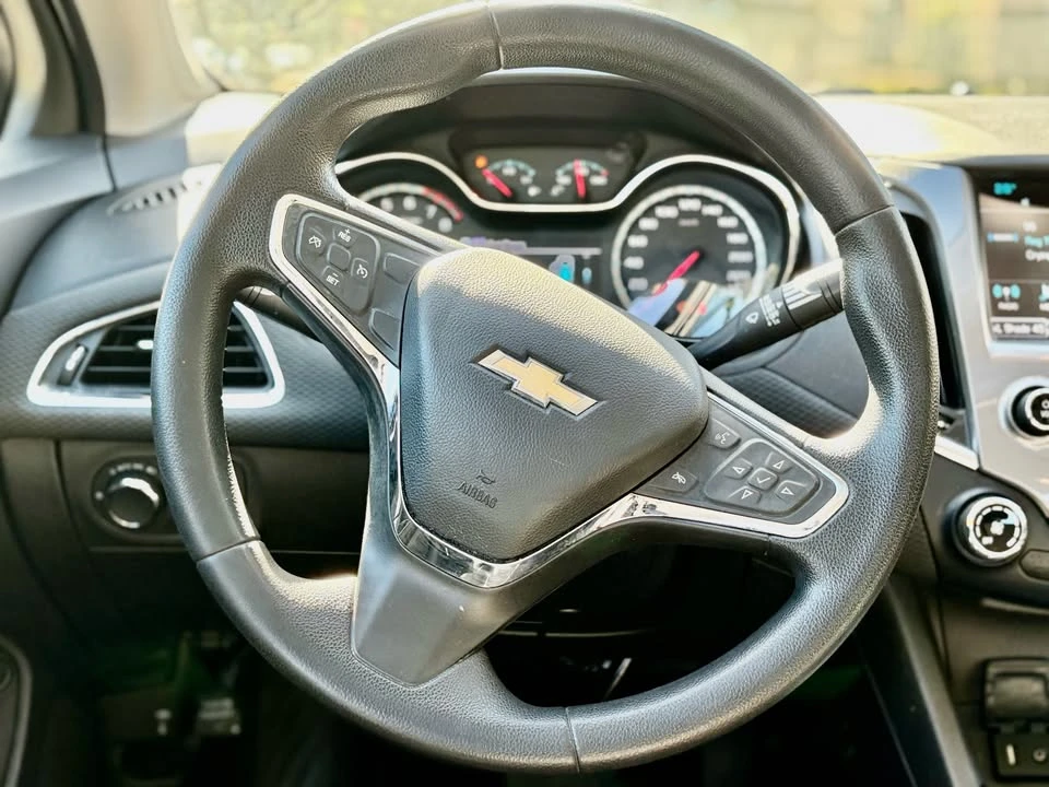2018 Chevrolet Cruze - Image 5 of 9