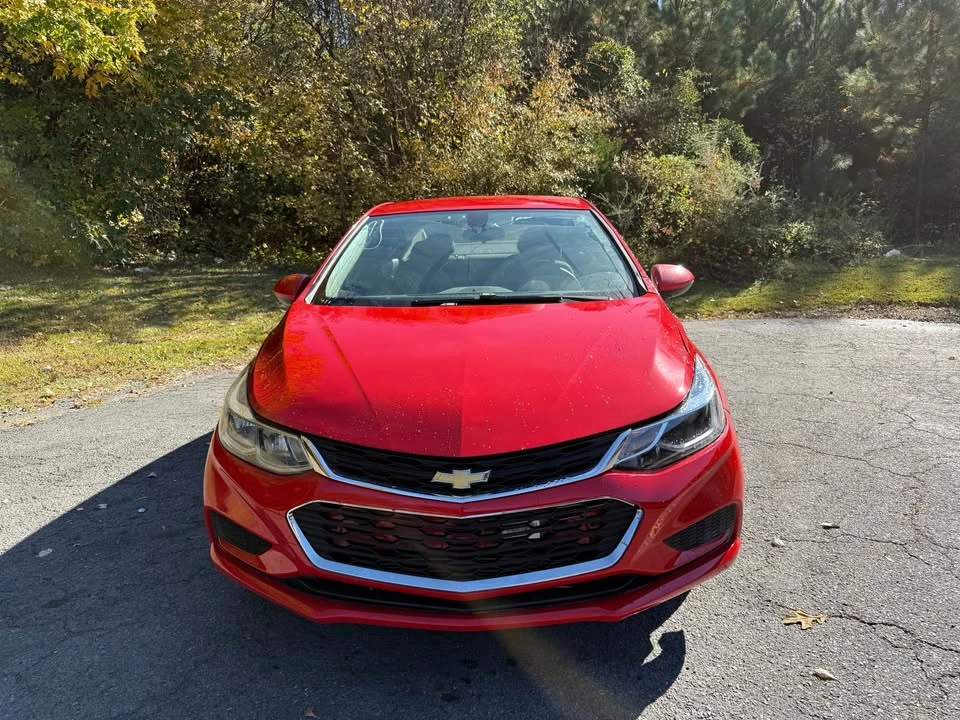 2018 Chevrolet Cruze - Image 9 of 9