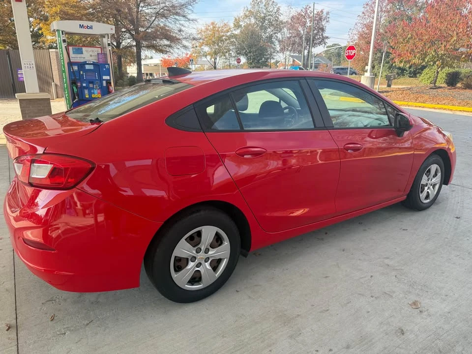 2018 Chevrolet Cruze - Image 3 of 8