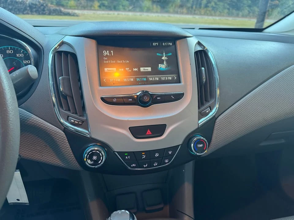 2018 Chevrolet Cruze - Image 13 of 13
