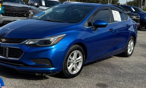 2018 Chevrolet Cruze - Image 3 of 13