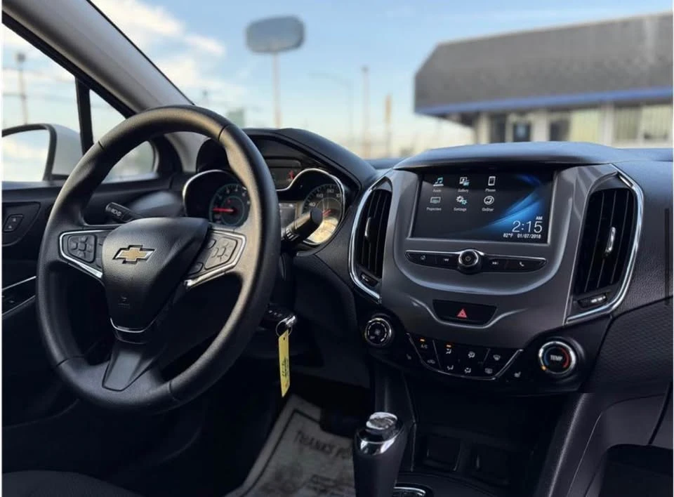 2018 Chevrolet Cruze - Image 5 of 5