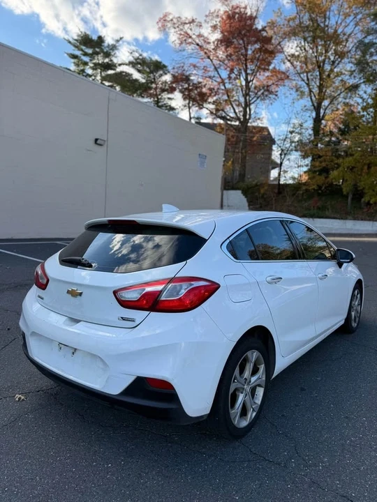2018 Chevrolet Cruze - Image 8 of 19