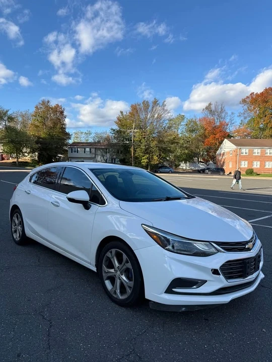 2018 Chevrolet Cruze - Image 3 of 19