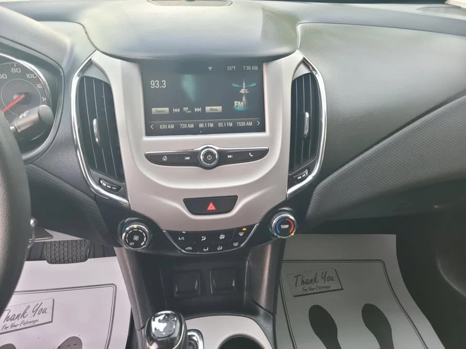 2018 Chevrolet Cruze - Image 14 of 18