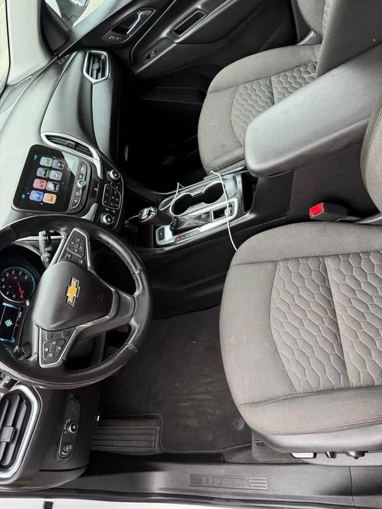 2018 Chevrolet Equinox - Image 14 of 17