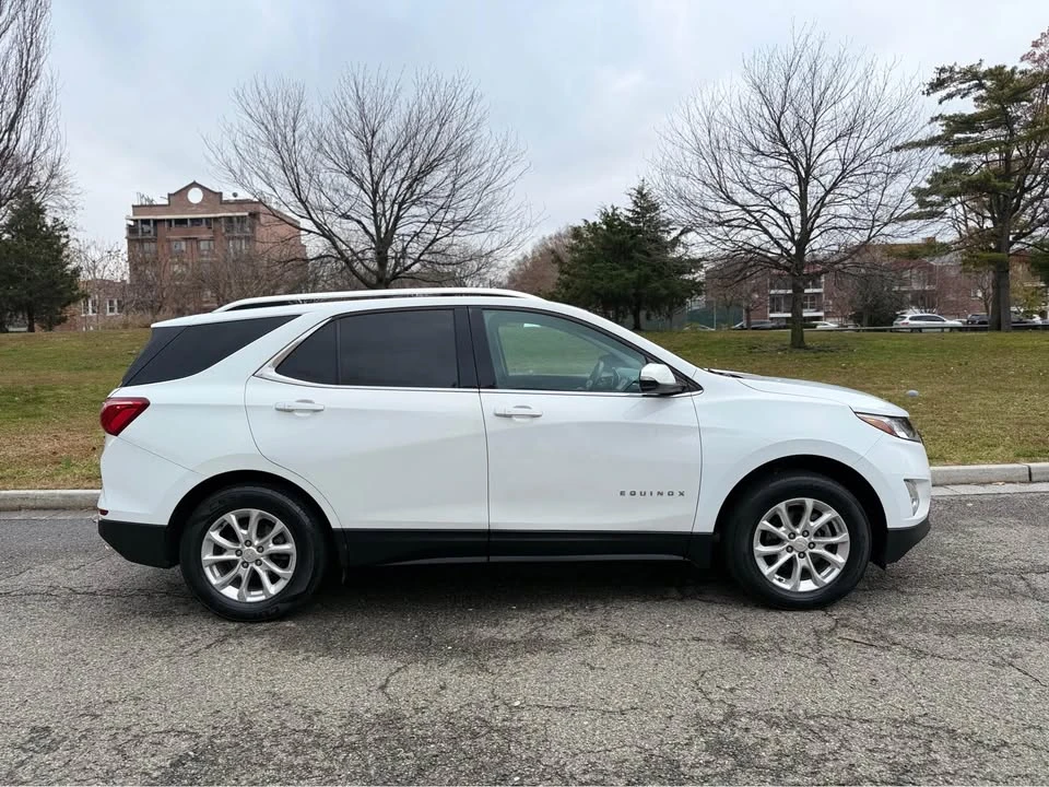 2018 Chevrolet Equinox - Image 10 of 17