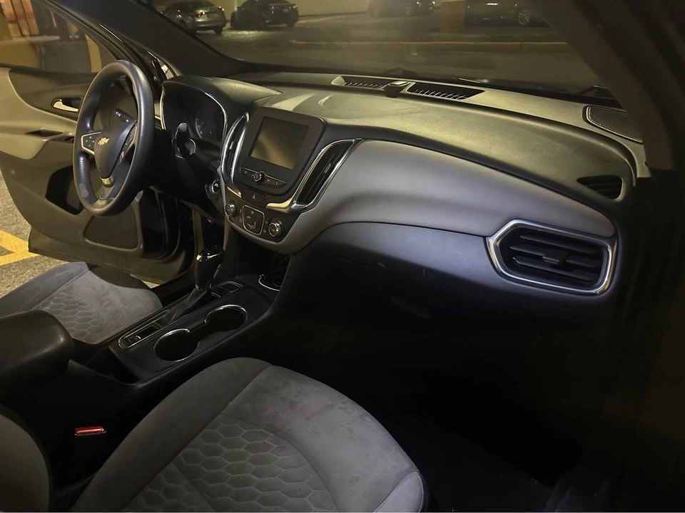 2018 Chevrolet Equinox - Image 10 of 11