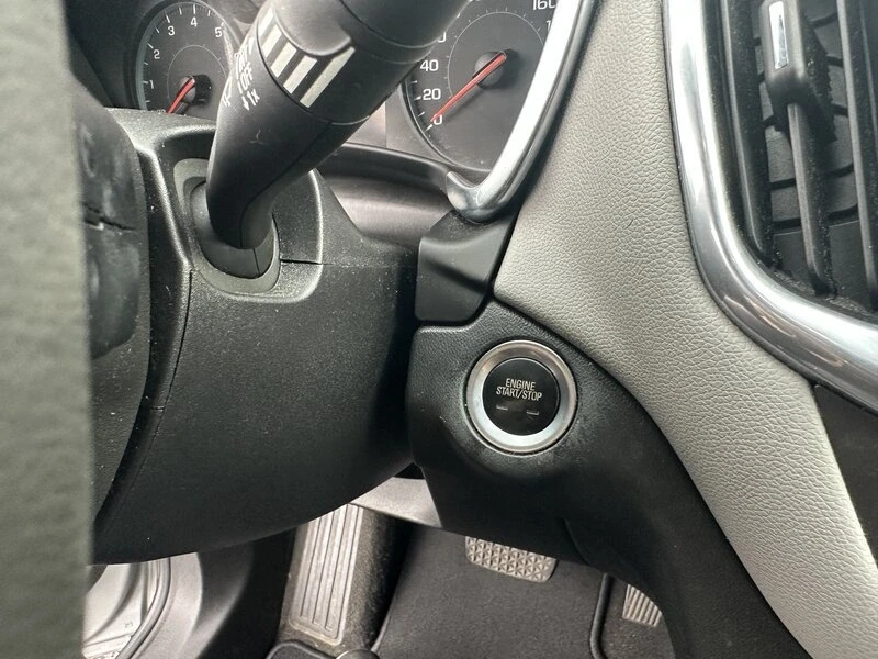 2018 Chevrolet Equinox - Image 17 of 19