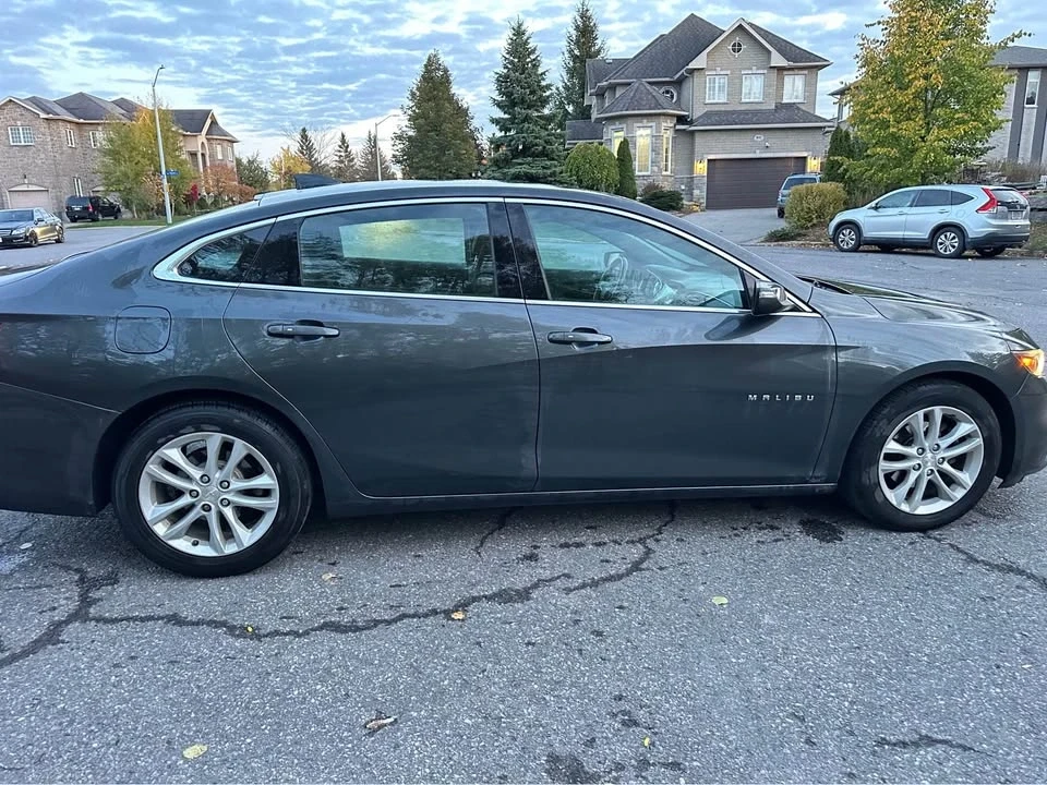 2018 Chevrolet Malibu - Image 10 of 17