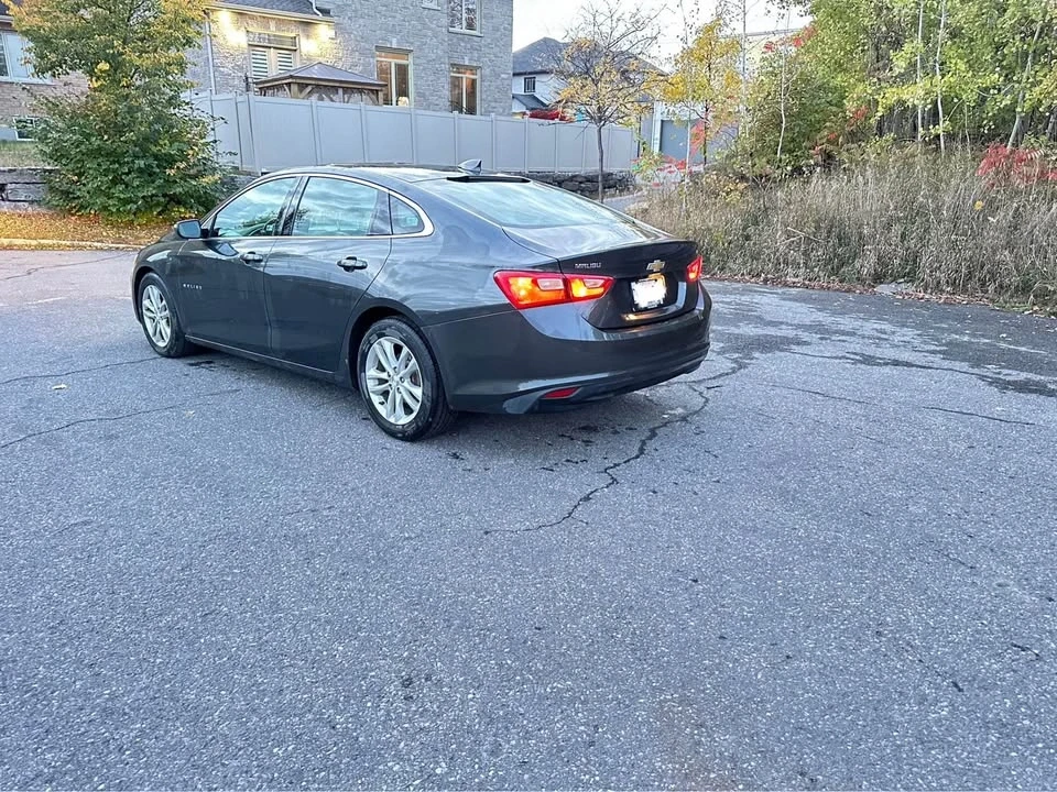 2018 Chevrolet Malibu - Image 6 of 17