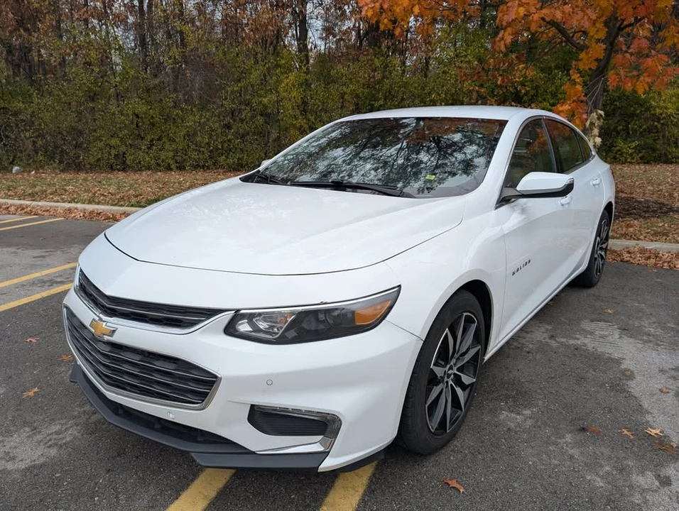 2018 Chevrolet Malibu - Image 9 of 16